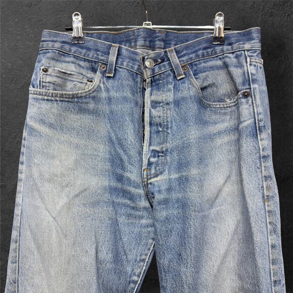 Vintage Levis 501 80s Made in USA Button Fly Jeans Size 32 - Picture 2 of 13
